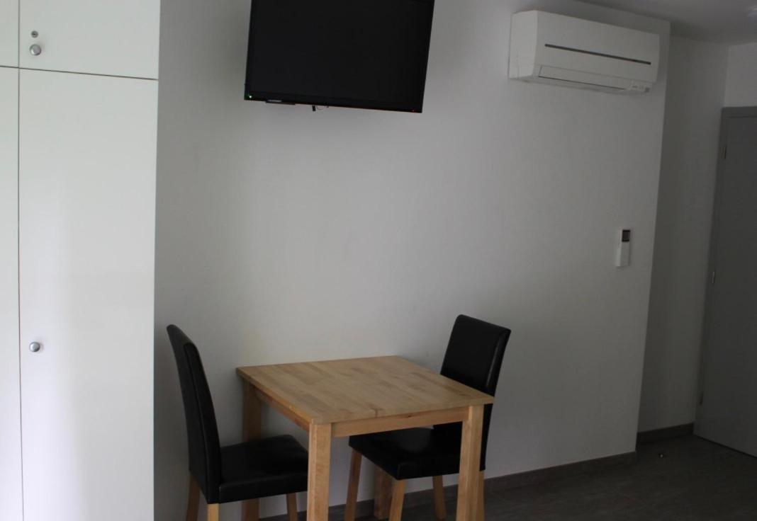 Filipovic Apartmani Медулин Экстерьер фото
